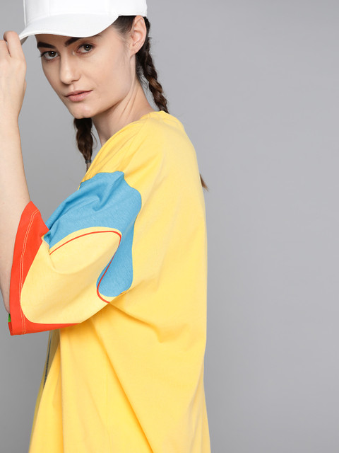 HRX By Hrithik Roshan Women Aspen Gold Camouflage Bio-Wash Lifestyle Oversized Oversized T-shirt