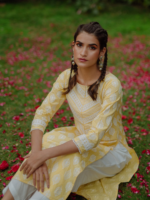 anayna Women Yellow & White Ethnic Motifs Screen Print Cotton Pastel Kurta