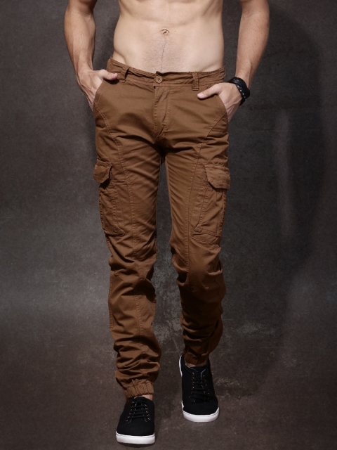 Men Brown Solid Slim Fit Trousers Image