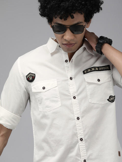 Roadster Men White Solid Regular Fit Cotton Casual Badge Shirt