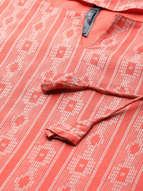 HERE&NOW Women Coral Orange & Off White Geometric Printed Straight Kurta - Image 2