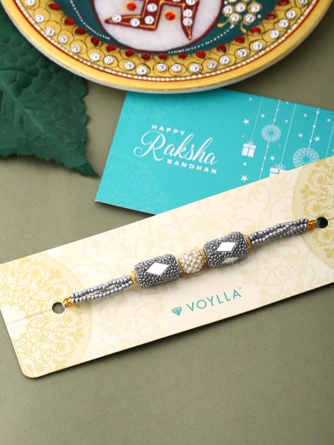 Voylla Unisex Silver Beaded and Pearls Rakhi with Roli Chaawal Pack - Image 4