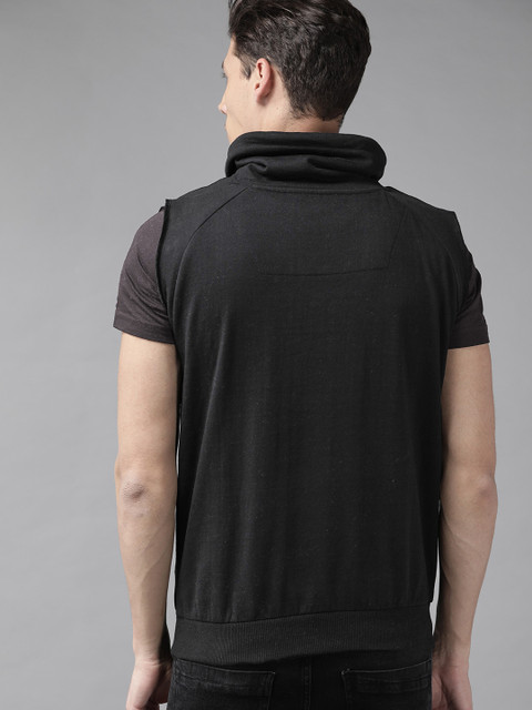 Roadster Men Black Solid Hooded Sweatshirt - Image 4