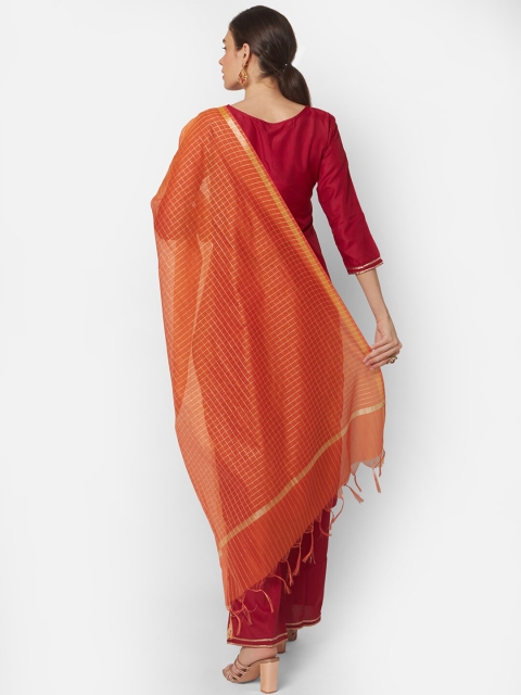 Dupatta Bazaar Orange & Gold-Toned Checked Dupatta - Image 5