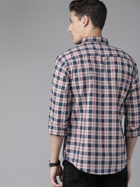 Roadster Men Navy Blue & Grey Pure Cotton Regular Fit Checked Casual Shirt - Image 5