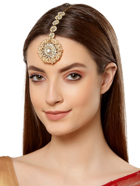 KARATCART Gold-Plated White Kundan-Studded & Beaded Handcrafted Maang Tikka