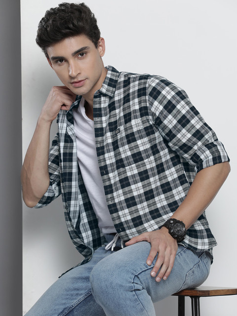 The Indian Garage Co Men Navy Blue & Off-White Checked Cotton Casual Shirt