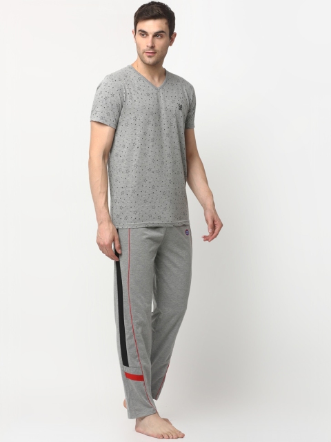 MACK JONNEY Men Grey Printed Night suit - Image 4