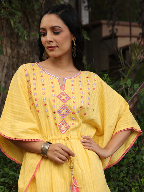 Juniper Women Yellow Extended Sleeves Thread Work Dobby Kaftan Kurta - Image 2