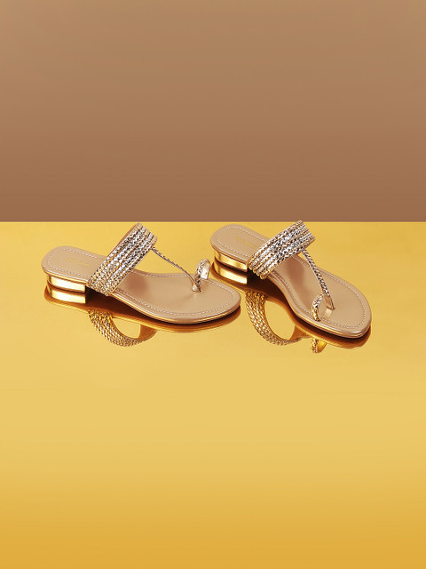 Mochi Gold-Toned Textured One Toe Flats