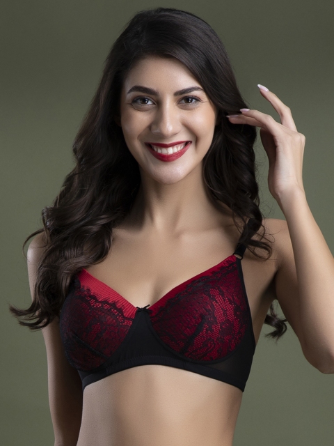 Clovia Black & Red Floral Bra Lightly Padded