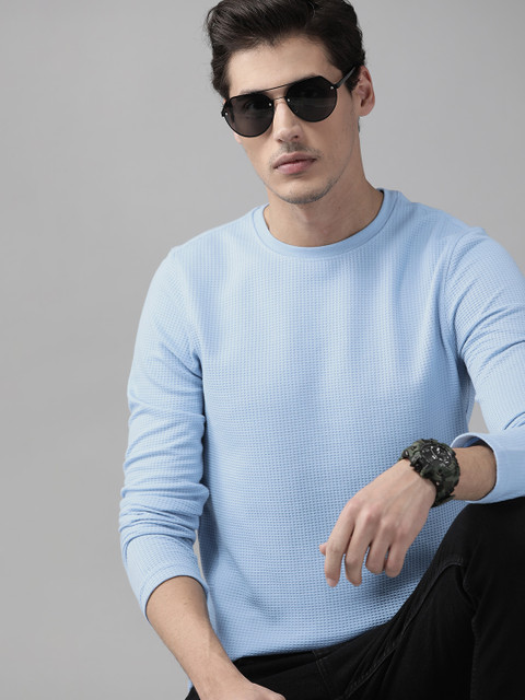The Roadster Lifestyle Co Men Blue Waffle Texture T-shirt