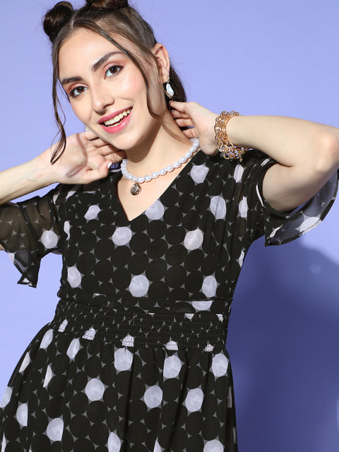 plusS Women Stylish Black Geometric Volume Play Dress - Image 5