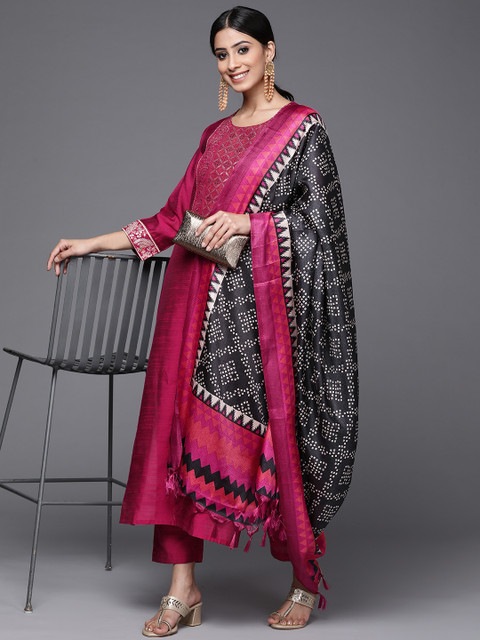 Varanga Women Magenta & Golden Ethnic Motifs Yoke Design Kurta with Trousers & Dupatta