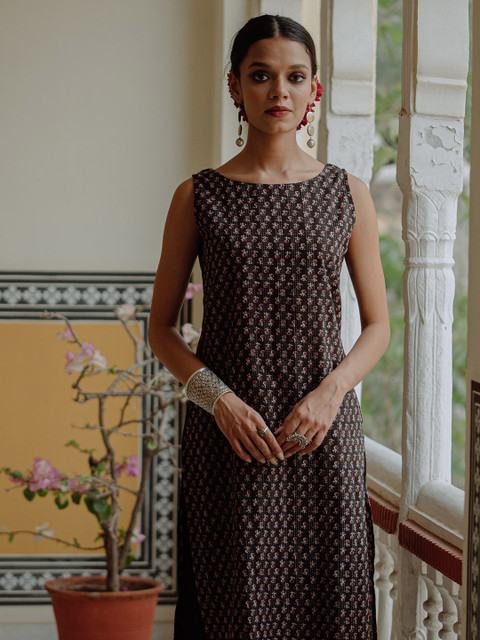 anayna Women Black & White Ethnic Motifs Printed Kantha Work Kurta