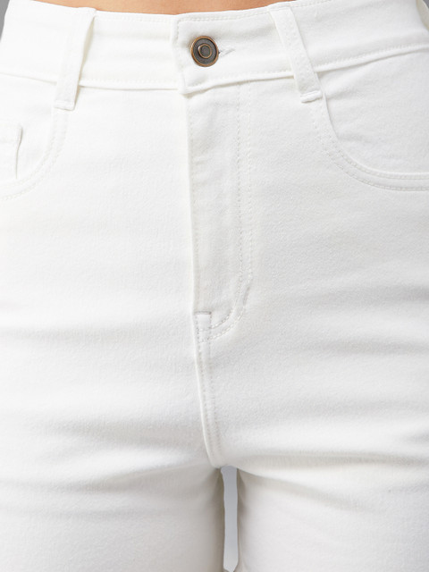 DOLCE CRUDO Women White High-Rise Denim Shorts - Image 5