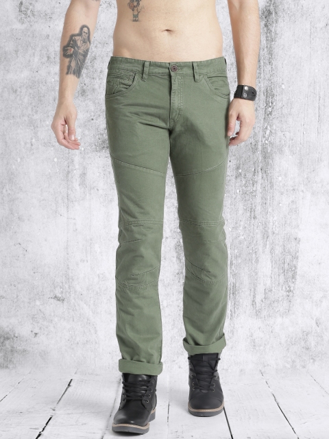 Roadster Men Green Solid Chinos Image