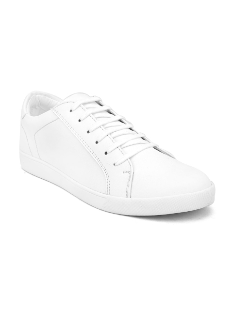 Roadster Men White PU Lightweight Sneakers - Image 2