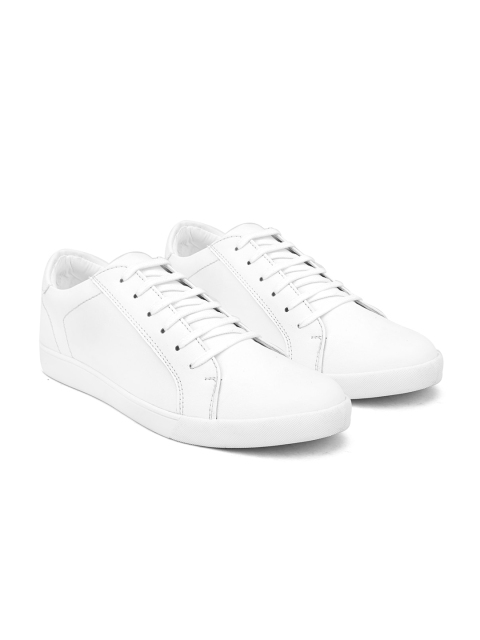 Roadster Men White PU Lightweight Sneakers - Image 7