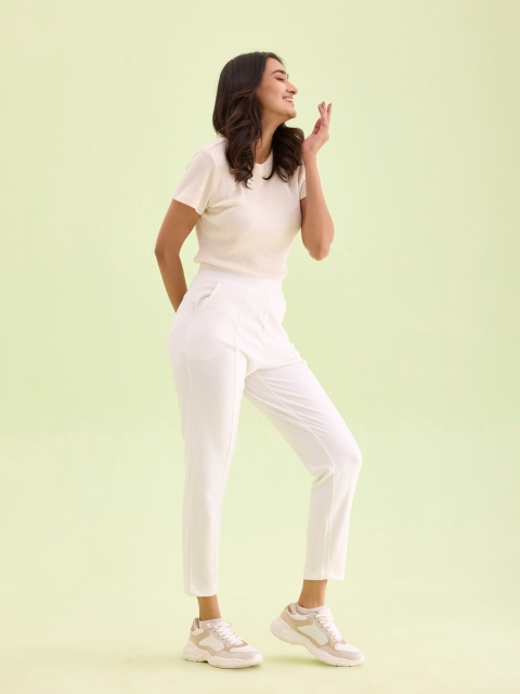 Go Colors Women White Slim Fit Trousers - Image 2