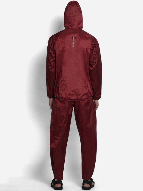Wildcraft Men Red Rain Jacket - Image 5