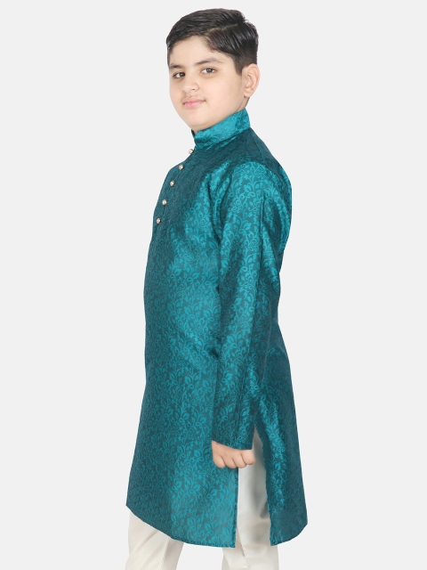 SG YUVRAJ Boys Green Thread Work Brocade Satin Kurta - Image 3