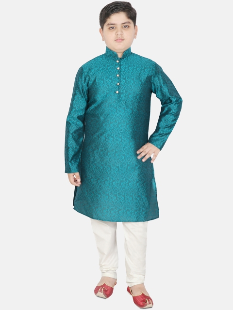 SG YUVRAJ Boys Green Thread Work Brocade Satin Kurta - Image 5