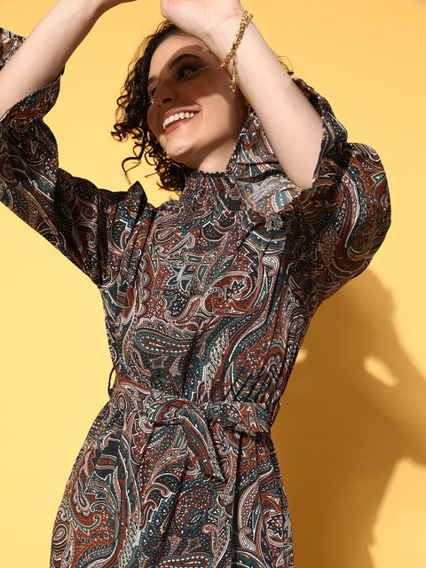 plusS Women White Ethnic Motifs Vacay Attire