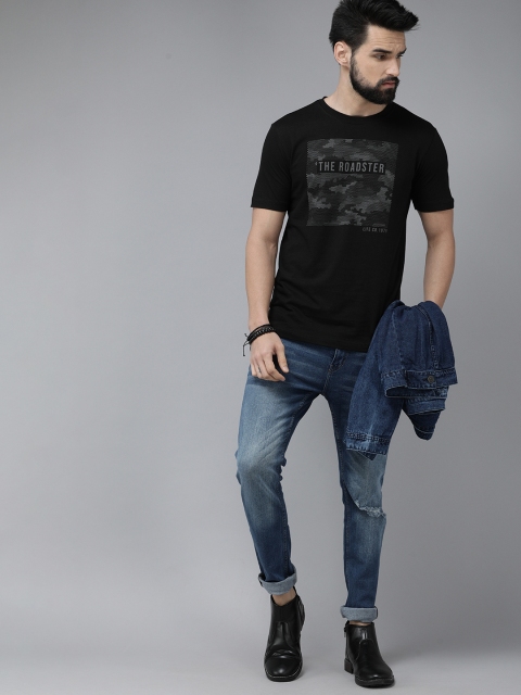 Roadster Men Black & Grey Graphic Printed Pure Cotton T-shirt - Image 5