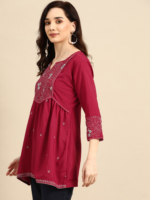 Sangria X fwd Maroon Embroidered Longline Top - Image 4