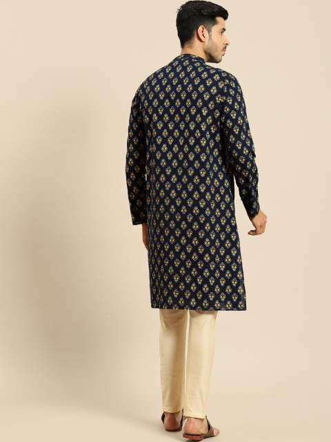 Amodh by Kisah Men Navy Blue Printed Kurta - Image 4