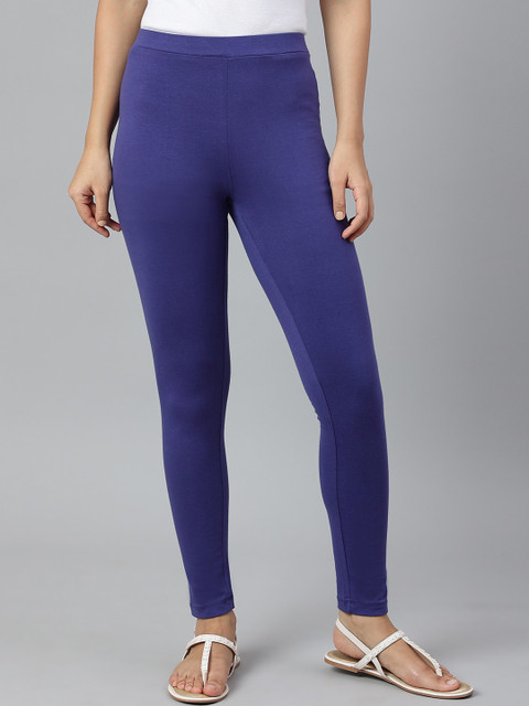 W Women Dark Blue Solid knitted Tights