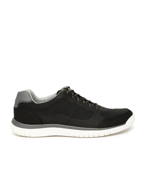 Clarks Men Black Votta Edge Sneakers