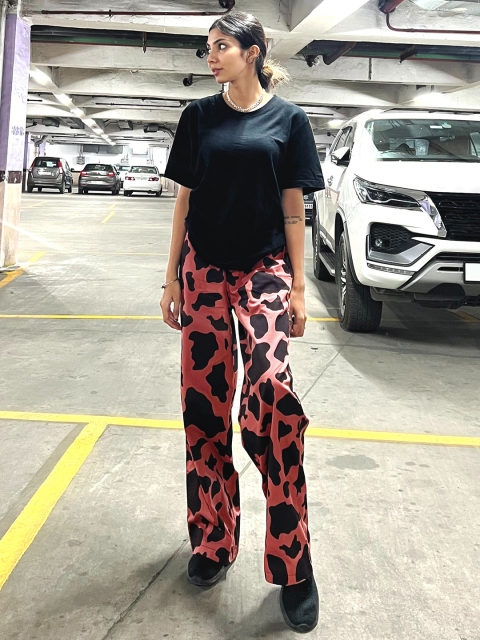 STREET 9 Women Animal Printed Smart Loose Fit High-Rise Regular Trousers
