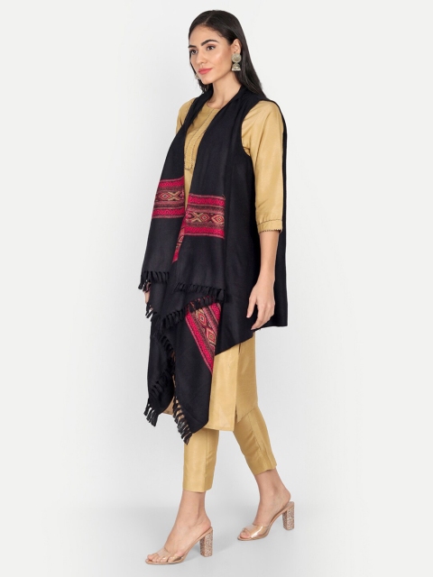 Zamour Women Black & Red Tasselled Bohemian Woollen Shrug - Image 4