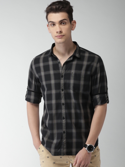 HIGHLANDER Men Black & Grey Slim Fit Checked Casual Shirt
