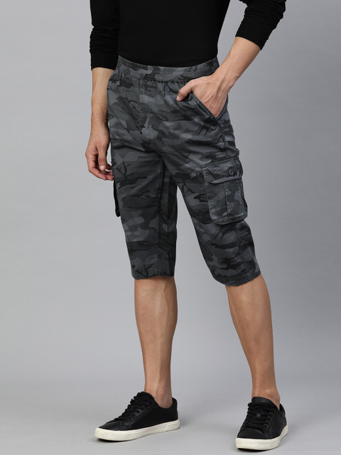 ADBUCKS Men Blue & Charcoal Grey Camouflage Printed Pure Cotton 3/4th Cargo Shorts - Image 2