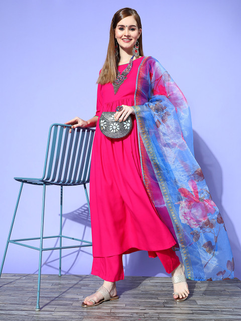 InWeave Women Solid Viscose Rayon Volume Control Kurta Set - Image 5