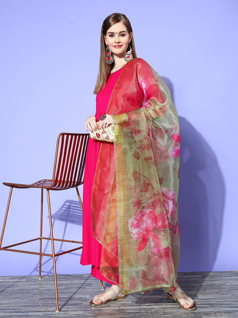 InWeave Women Solid Viscose Rayon Volume Control Kurta Set - Image 5