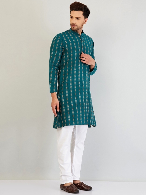 Armaan Ethnic Men Ethnic Motifs Kurta with Pyjamas - Image 4
