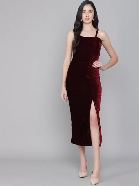 VAARARO Maroon Velvet Sheath Midi Dress