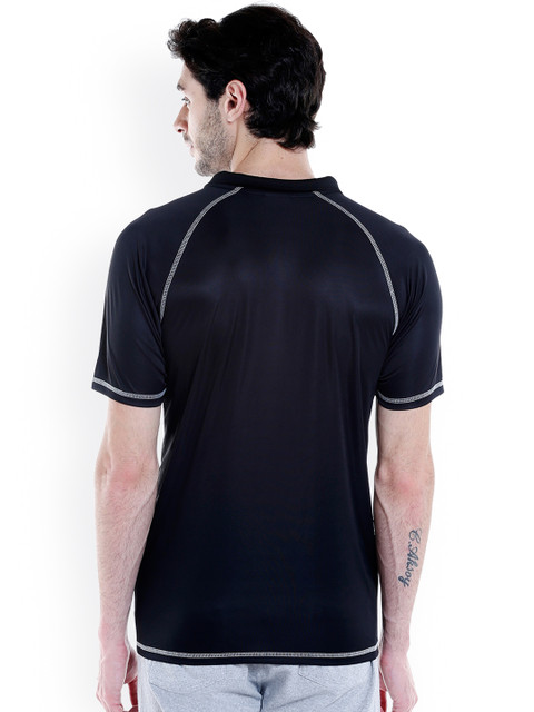 Campus Sutra Men Black & Blue Ombre-Dyed Polo Collar T-shirt - Image 3