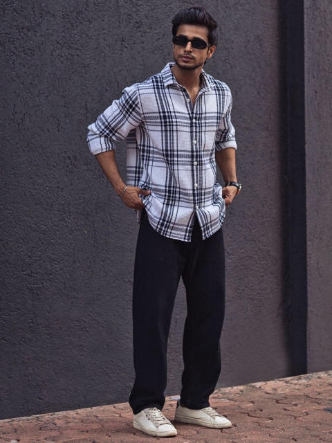 Powerlook Men Spread Collar Tartan Checked Cotton Canvas Casual Shirt - Image 5