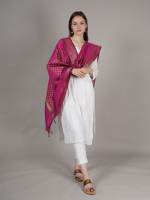 MUFFLY Woven Design Dupatta with Zari - Image 8