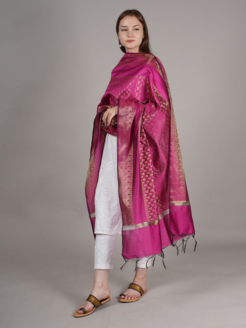 MUFFLY Woven Design Dupatta with Zari - Image 7