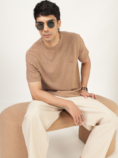 Andamen Men Solid Round Neck Cotton T-shirt - Image 6