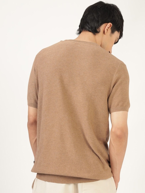 Andamen Men Solid Round Neck Cotton T-shirt - Image 4