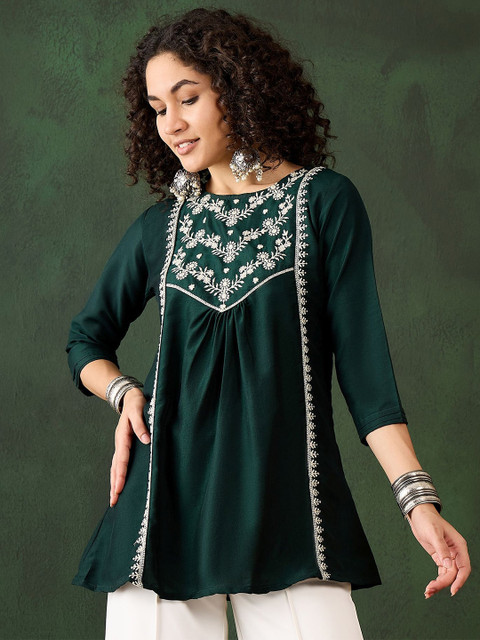 Sangria X fwd Women Floral Embroidered Round Neck Top