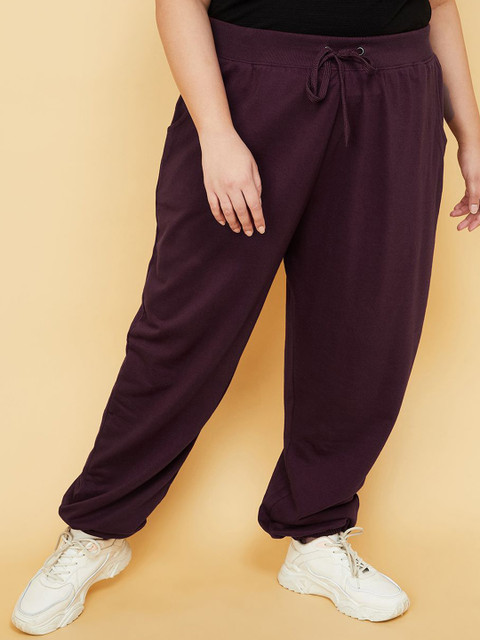 max Women Pure Cotton Mid Rise Joggers