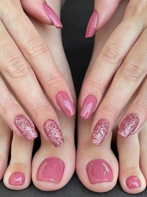 The Pink Truck Set Of 24 Glitter Design Artificial Reusable Nails With Glue - Pink